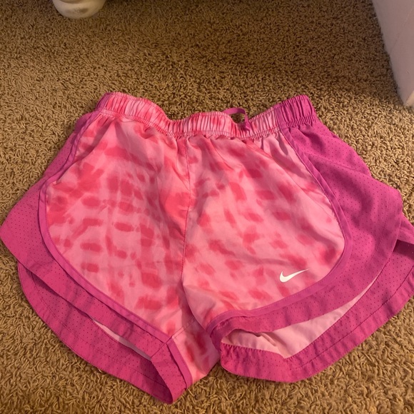 Womens small Nike running shorts - Picture 1 of 3